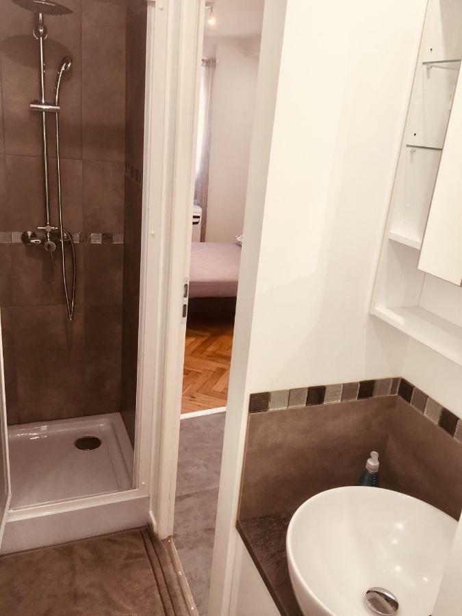 G: En Plein Centre De Lyon, Visite A Pied Apartment ภายนอก รูปภาพ
